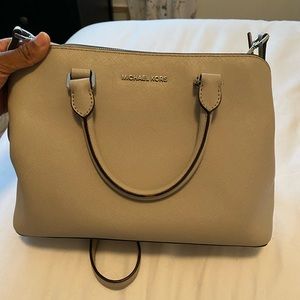 Michael Kors Savannah Satchel